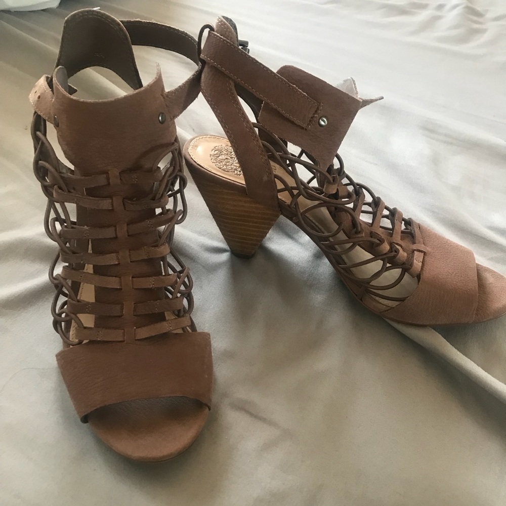 vince camuto evel caged sandal heels brown size 8